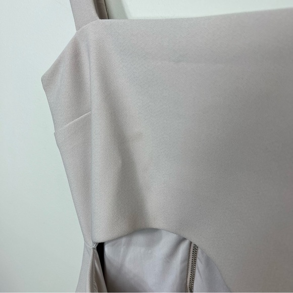 Bec & Bridge Bodycon Mini Dress with Cut-Out - Picture 7 of 16